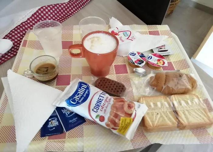 Terrazza Sul Mare ベッド・アンド・ブレックファスト アグローポリ