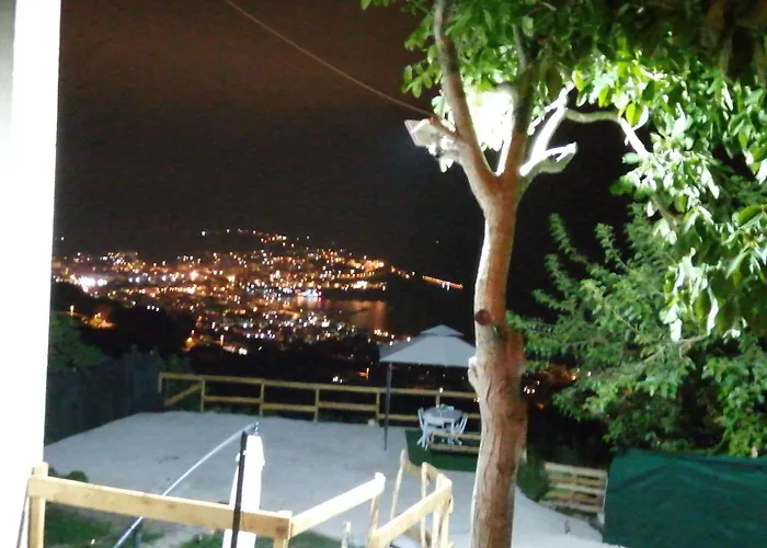 Terrazza Sul Mare ベッド・アンド・ブレックファスト アグローポリ