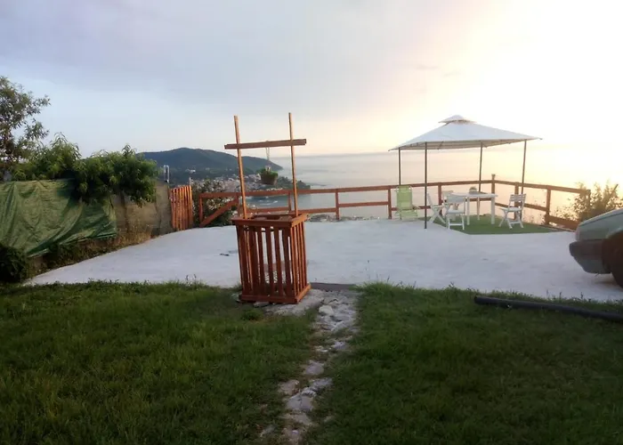 Terrazza Sul Mare ベッド・アンド・ブレックファスト アグローポリ